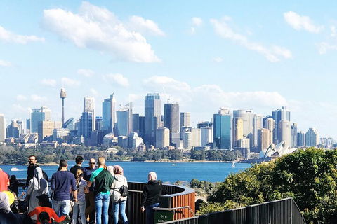 Sydney Harbour Ferry With Taronga Zoo Entry Ticket - Restaurant Canberra 0