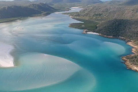 2 Night Small Group Whitsundays Sailing Adventure Aboard Mandrake - Restaurant Canberra 0