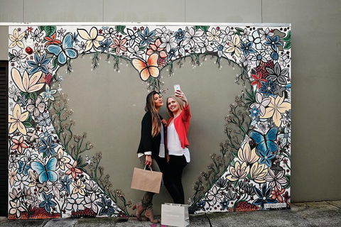 Sydney Walking Tour â€”Â Secrets Of Sydney - Restaurant Canberra 2
