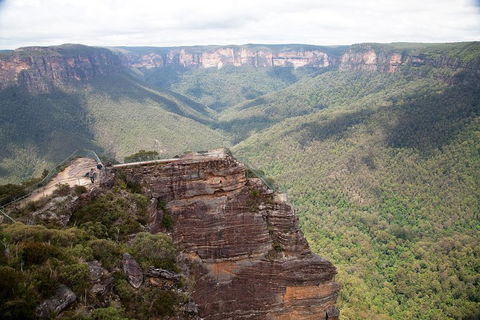 Small-Group Blue Mountains Tour With Bush Walks And Featherdale Wildlife Park - Restaurant Canberra 2