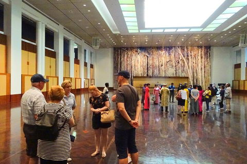 Private Canberra Secrets Highlights Tour - Restaurant Canberra 4
