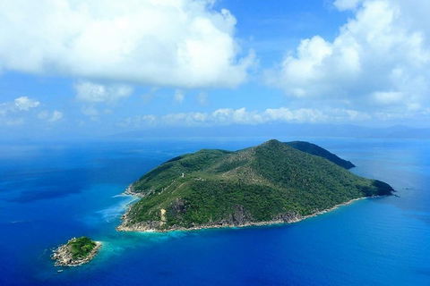 The Whitsunday Express Scenic Flight - 25 Minutes - Restaurant Canberra 3