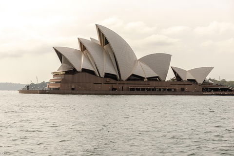 The Beauty Of Sydney Private Bike Tour - Restaurant Canberra 0