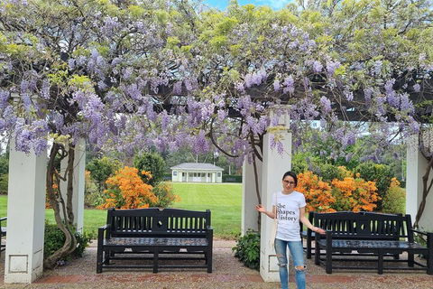 Women's History Walking Tour With Local Guide In Canberra - Restaurant Canberra 5