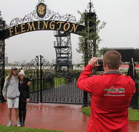 Full-Day Sports and Beer Tour of Melbourne with Lunch - Restaurant Canberra