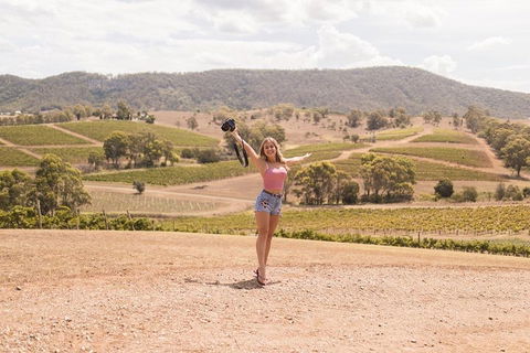 Luxury Hunter Valley Wildlife, Wine & Vodka Tasting Tour From Sydney - Restaurant Canberra 5