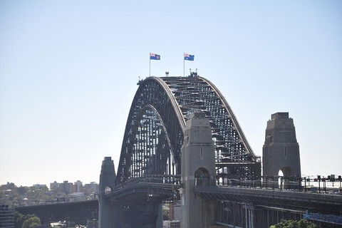 Sydney Half Day Private Tour - Restaurant Canberra 0