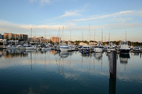 Darwin Shore Excursion: Hop-on Hop-off Bus Tour - Restaurant Canberra 2