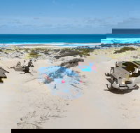10 Day Adelaide to Perth Private Tour - The Great Australian Wilderness Journey - Restaurant Canberra