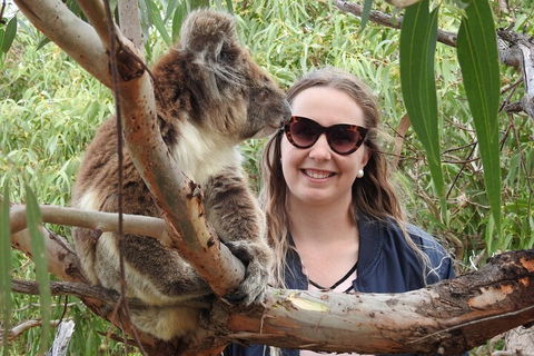 10-Day Adelaide To Perth Adventure Tour - Restaurant Canberra 3