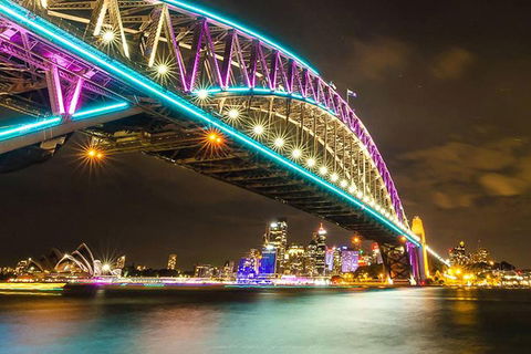 Private Vivid Sydney Harbour Cruise For Up To 20 Guests - Restaurant Canberra 1