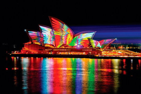 Private Vivid Sydney Harbour Cruise For Up To 20 Guests - Restaurant Canberra 5